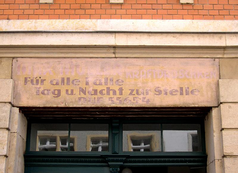 Dresden-Äußere Neustadt, Sebnitzer Str. 28, 17.6.2007.JPG - Max Müller, Kraftdroschken - Für alle Fälle, Tag und Nacht zur Stelle